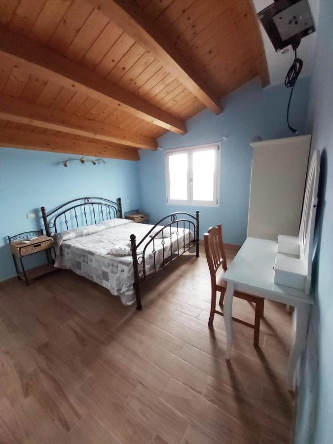 B&B Il Cenerino Sant'Antìoco Eksteriør billede